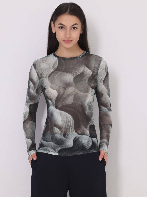 466552 April Longsleeve